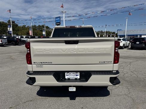 New 2026 Chevrolet Silverado 1500 Custom image 4