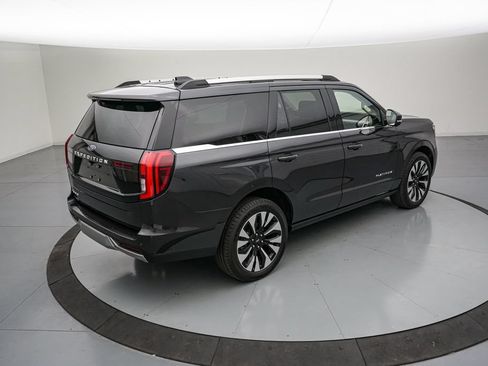Certified 2025 Ford Expedition Platinum w/ Driver's Package AWD/4WD image 4