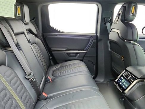 Used 2025 Rivian R1T Adventure image 25