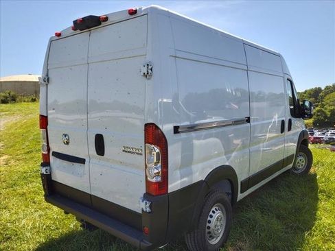 New 2024 RAM ProMaster 1500 w/ Cold Weather Group image 4