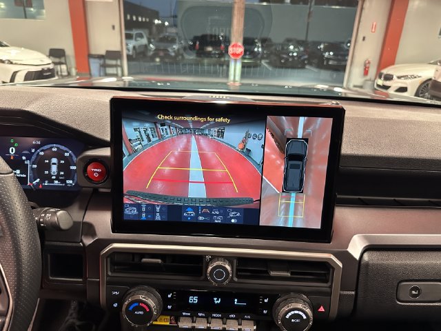 Certified 2026 Toyota 4Runner TRD Off-Road Premium AWD/4WD image 22