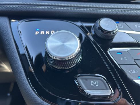 New 2026 Chrysler Pacifica Select image 20