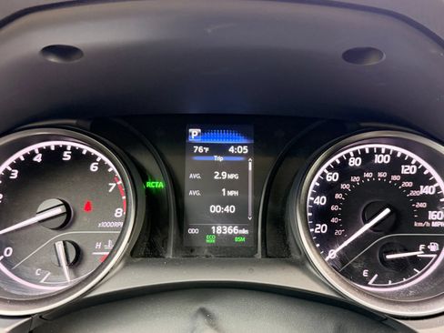 Used 2024 Toyota Camry SE FWD image 24