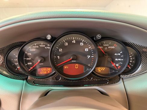 Used 2001 Porsche 911 Carrera 4 image 29