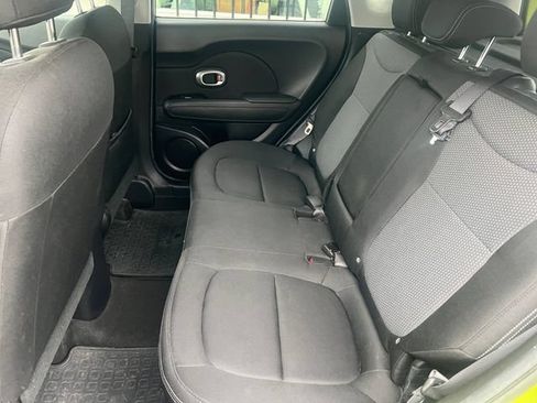 Used 2017 Kia Soul + FWD image 16