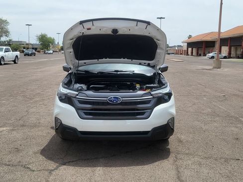 Used 2025 Subaru Forester Premium AWD/4WD image 40