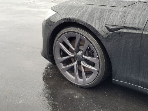 Used 2021 Tesla Model S Long Range image 10