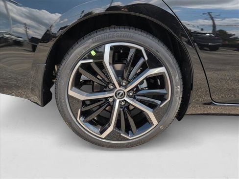 New 2025 Nissan Altima 2.5 SR image 23