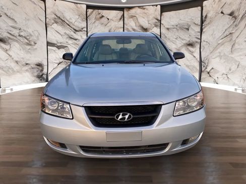 Used 2008 Hyundai Sonata Limited FWD image 2