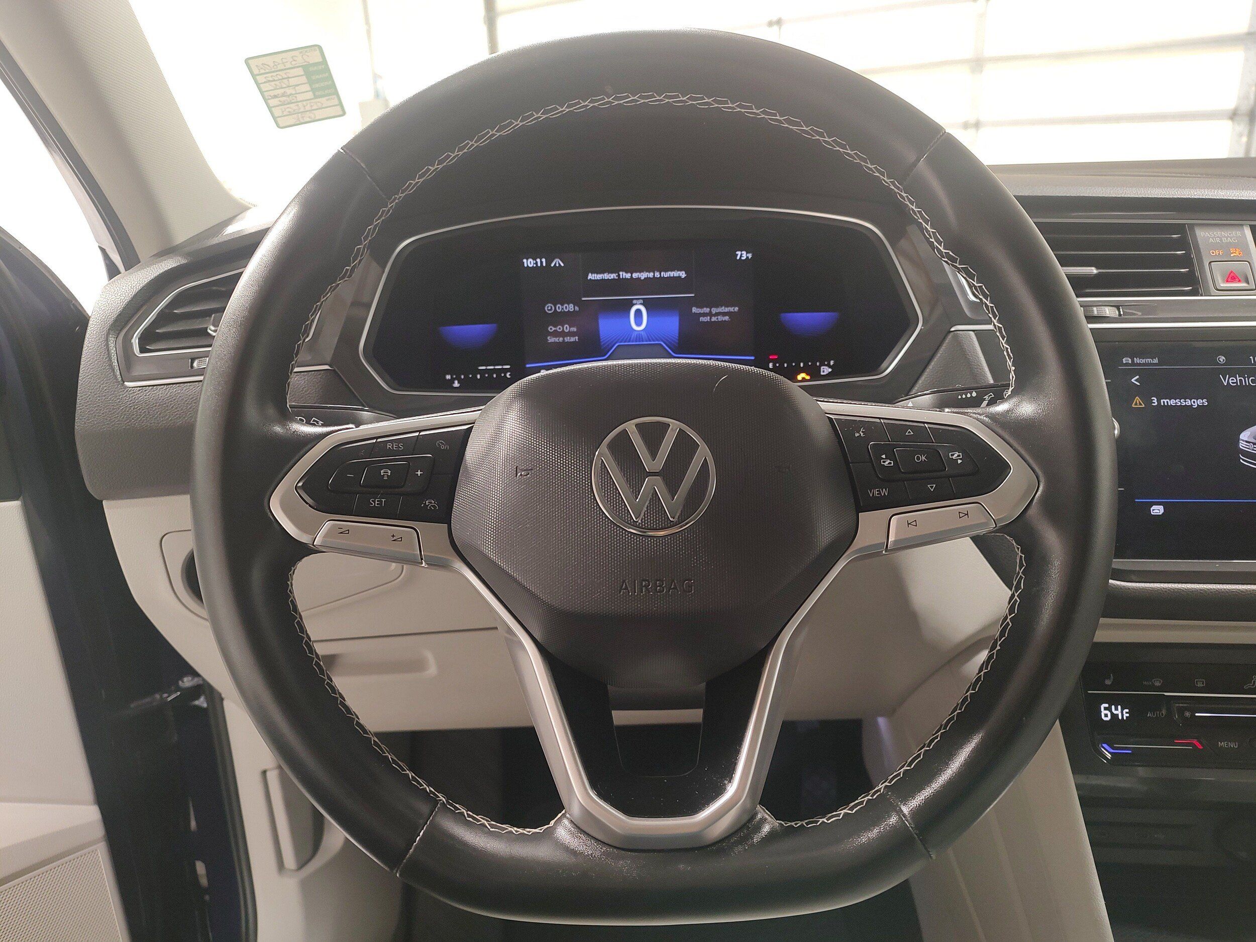 Used 2022 Volkswagen Tiguan SE AWD/4WD image 5