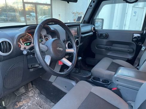 Used 2010 Jeep Wrangler Unlimited Sahara w/ Trailer Tow Group image 12