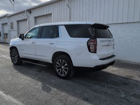 Used 2022 Chevrolet Tahoe LT w/ LT Signature Plus Package image 4