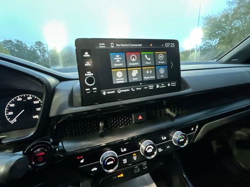 Used 2024 Honda CR-V Sport Touring image 25