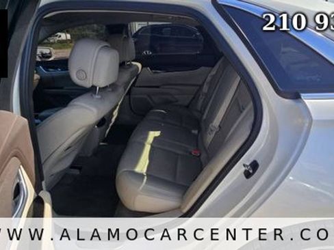 Used 2014 Cadillac XTS FWD image 26