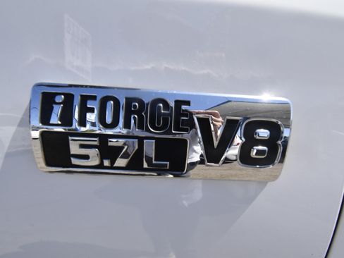 Used 2020 Toyota Tundra SR5 RWD image 8