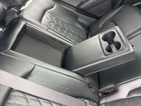 Used 2024 Kia Sportage X-Line w/ X-Line Premium Package image 32