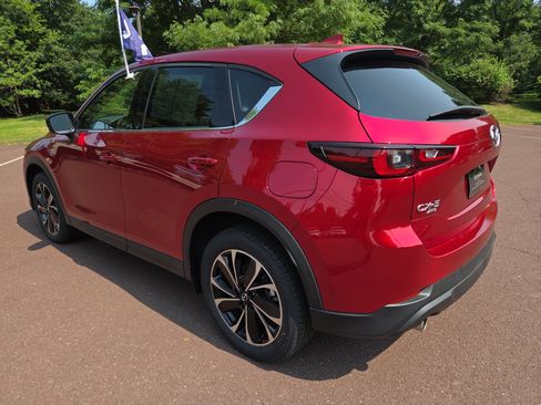 Used 2023 MAZDA CX-5 AWD 2.5 S w/ Premium Plus Pkg image 5