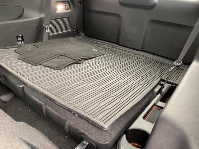 Certified 2021 Ford Explorer XLT w/ Equipment Group 202A AWD/4WD image 33