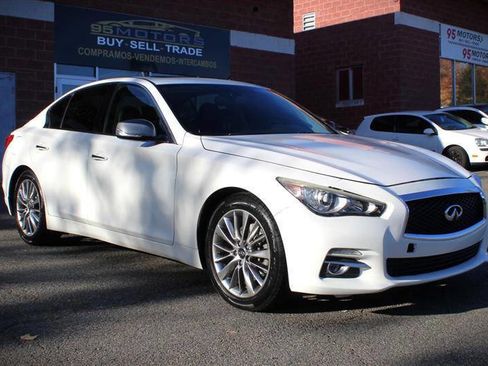 Used 2018 INFINITI Q50 Luxe image 7