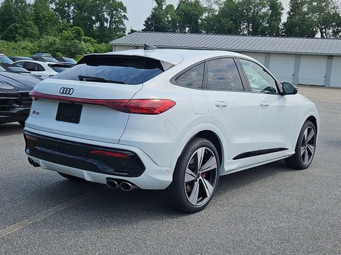 New 2026 Audi SQ5 Premium Plus AWD/4WD image 3