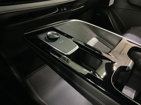 New 2026 Buick Enclave Sport Touring w/ LPO, Floor Liner Package FWD image 22