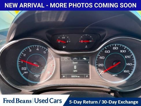 Used 2018 Chevrolet Cruze LT w/ Convenience Package FWD image 17