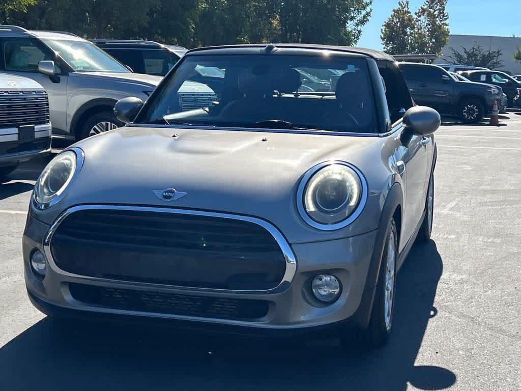Used 2016 MINI Cooper Convertible FWD image 2