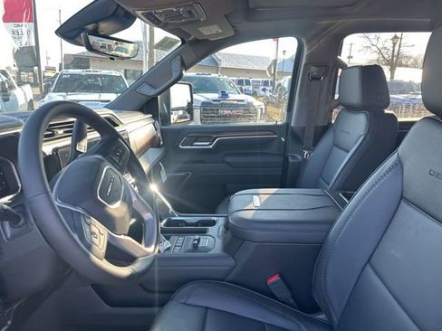 New 2026 GMC Sierra 3500 Denali w/ Denali Reserve Package image 19