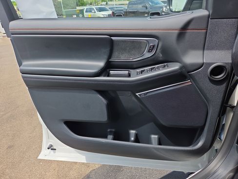 New 2026 Ford Expedition Tremor image 11