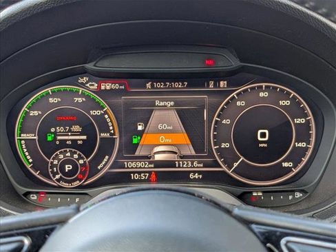 Used 2018 Audi A3 e-tron Premium Plus w/ Technology Package image 13