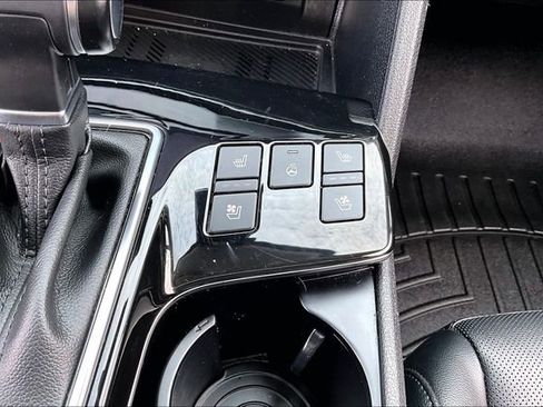 Used 2023 Kia Sportage SX image 23