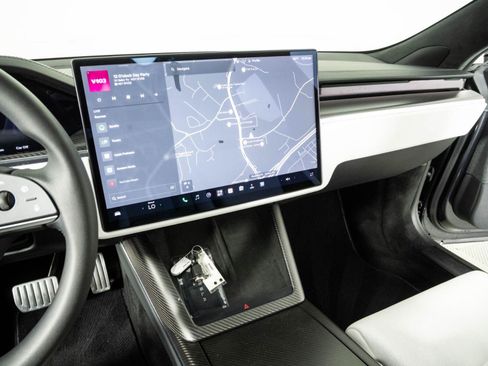 Used 2024 Tesla Model S Plaid AWD/4WD image 12