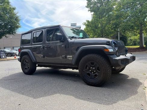 Used 2020 Jeep Wrangler Unlimited Sport AWD/4WD image 2