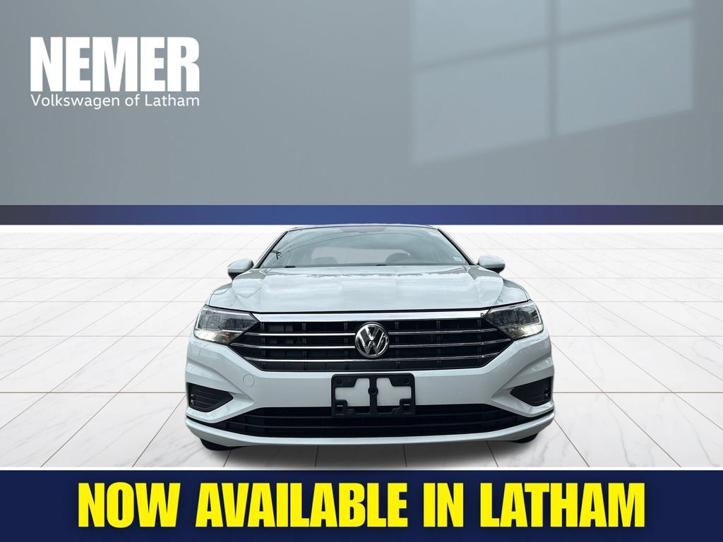 Used 2021 Volkswagen Jetta SE FWD image 6