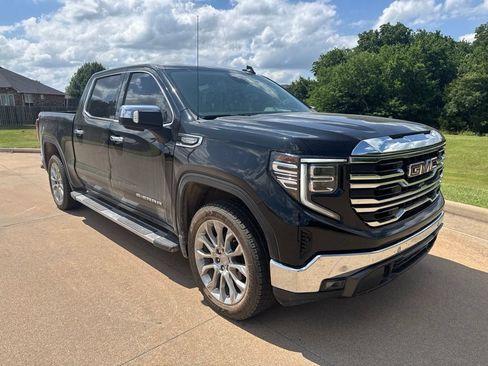 Used 2023 GMC Sierra 1500 SLT AWD/4WD image 7