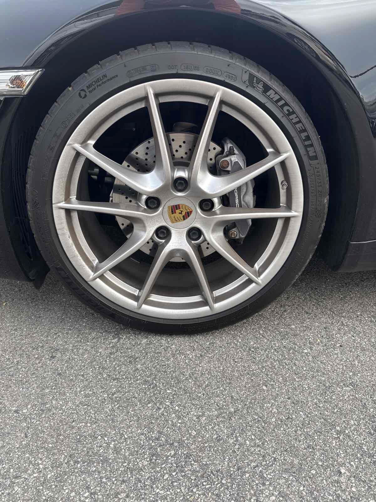 Used 2013 Porsche 911 Carrera RWD image 6