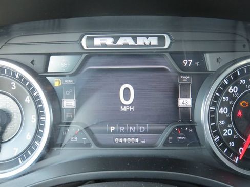 Used 2022 RAM 1500 Big Horn RWD image 14