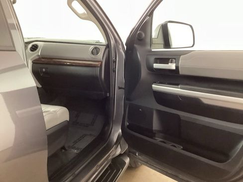 Used 2014 Toyota Tundra Limited w/ Limited Premium Package AWD/4WD image 21