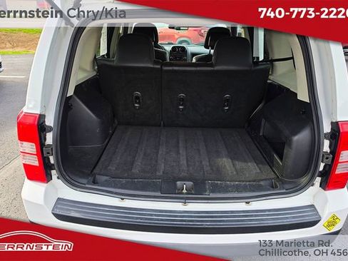 Used 2015 Jeep Patriot High Altitude image 23