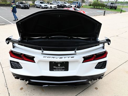 Used 2021 Chevrolet Corvette Stingray Preferred Conv w/ Z51 Performance Package RWD image 33
