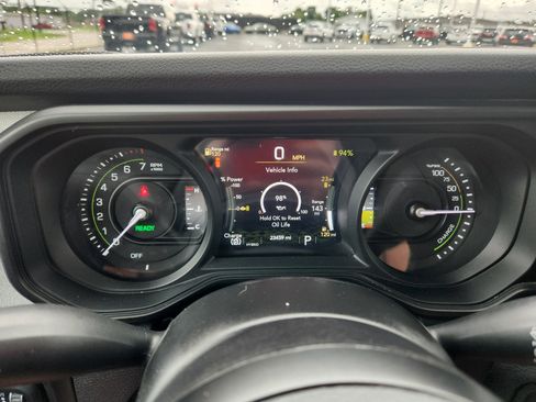 Used 2025 Jeep Wrangler Unlimited Sport S 4xe w/ Convenience Group AWD/4WD image 34