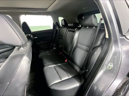 Used 2023 Nissan Rogue SV w/ SV Premium Package AWD/4WD image 26