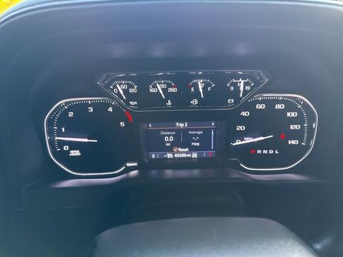 Used 2023 GMC Sierra 2500 AT4 image 43