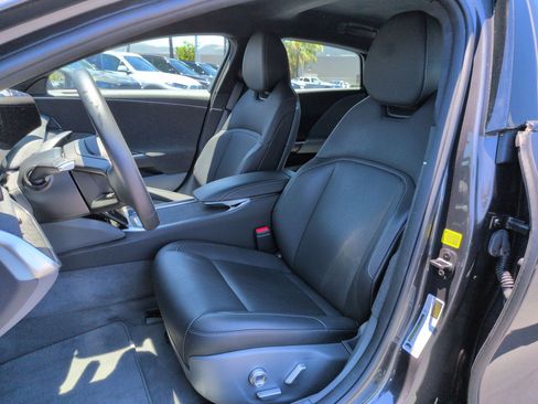 Used 2024 Lucid Air Touring AWD/4WD image 16