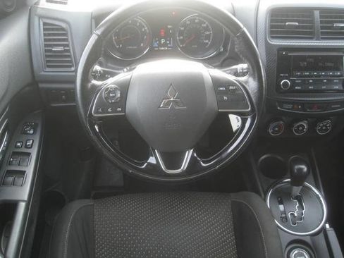 Used 2016 Mitsubishi Outlander Sport ES image 14