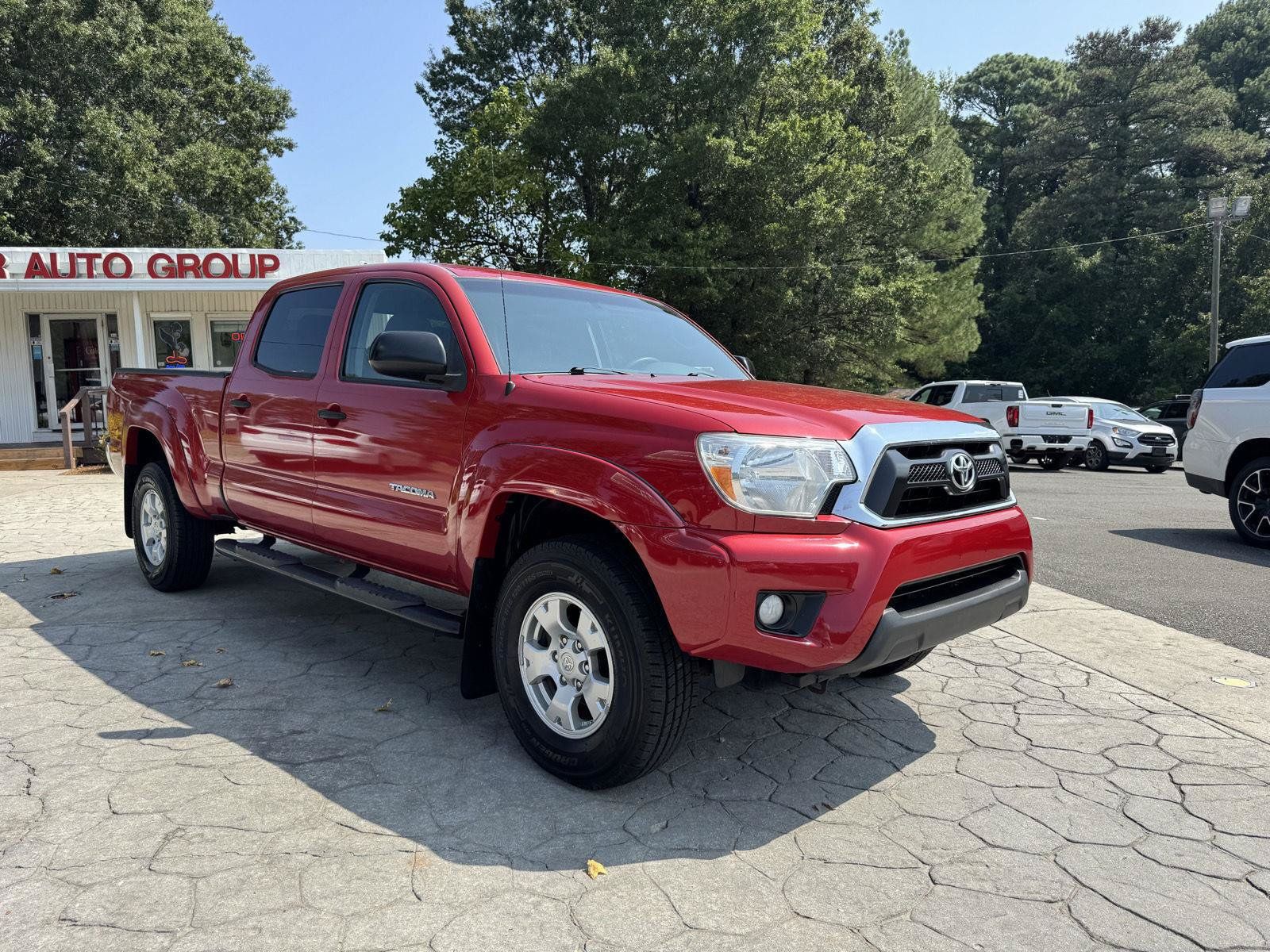 Used 2014 Toyota Tacoma 4x4 Double Cab w/ SR5 Package image 1