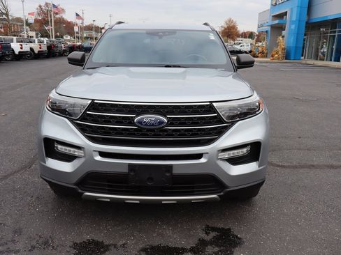 Used 2020 Ford Explorer XLT w/ Equipment Group 202A image 36