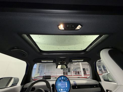 Used 2025 MINI Cooper S image 24