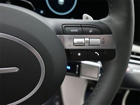 New 2026 Hyundai Tucson Limited image 19