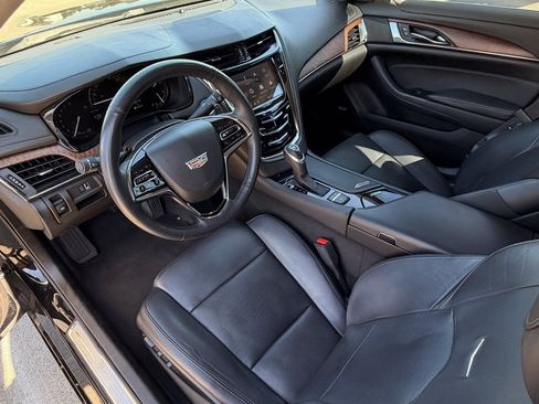 Used 2018 Cadillac CTS Luxury RWD image 11
